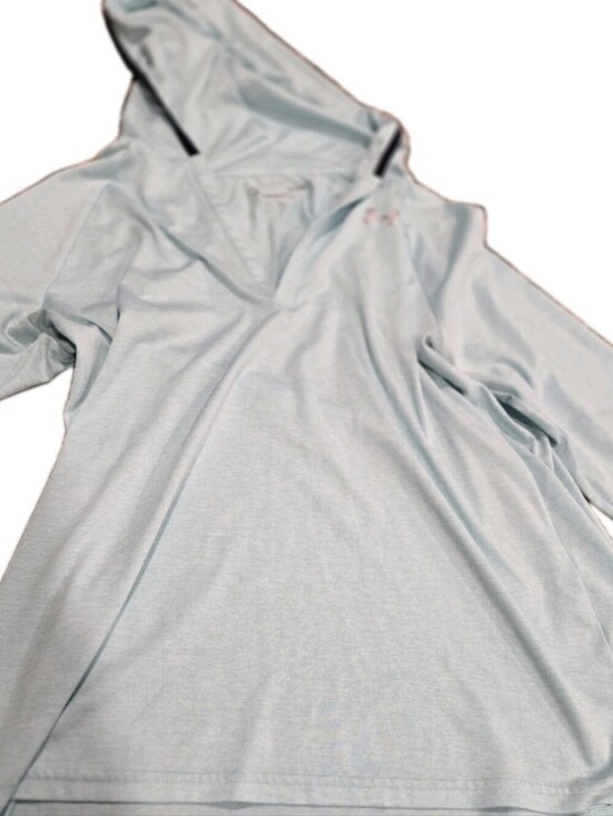 Under Armour Tops - Under Armour HeatGear Women’s Large Light Blue Hooded Athletic Top